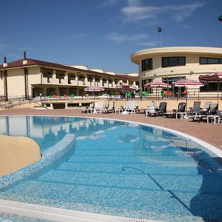 Hotel Resort Lido Degli Aranci Vibo Valentia Exterior foto