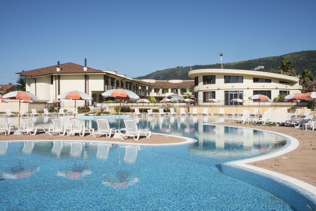 Hotel Resort Lido Degli Aranci Vibo Valentia Exterior foto